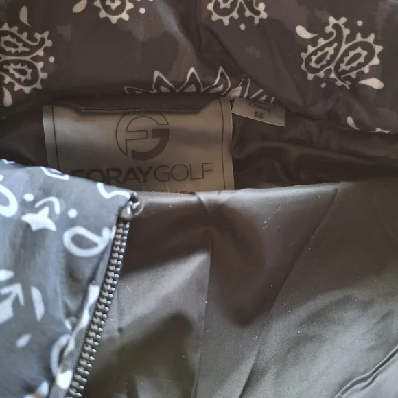 Paisley Bandana Packable Foray Golf Womens Puffer Vest Turtle Neck Zip up Small - Picture 10 of 10